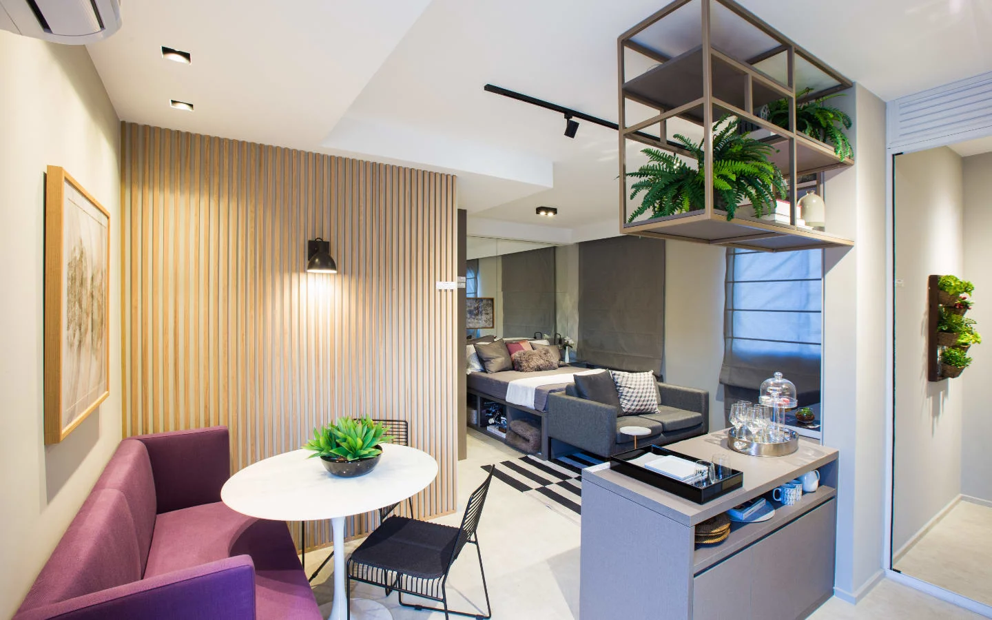 Cury Dez Anhaia Mello